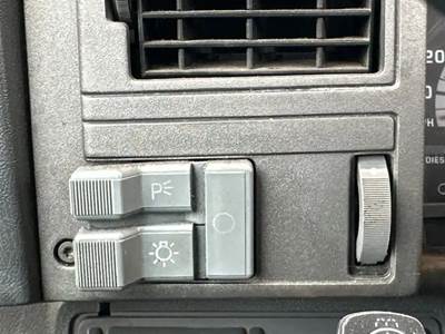 Chevrolet C7500 Interior Part