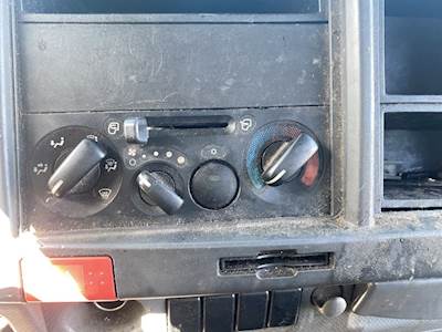 Chevrolet W5500 Interior Part