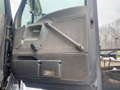 Ford AT9522 AEROMAX 122 Interior Part