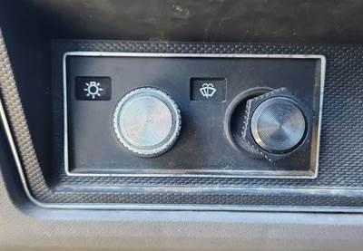 Used 1994 Ford F700 Miscellaneous Dash Switches, Controls: Headlights, Wiper Washer