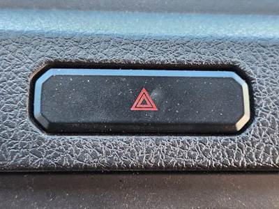 Used 2022 Ford F-750 Miscellaneous Dash Switches