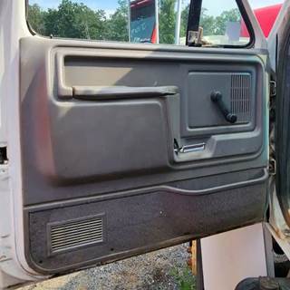 Ford F-800 Interior Part for a 1999 Ford F800