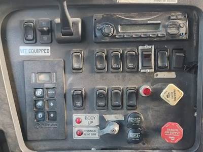 Freightliner 114SD Interior Part