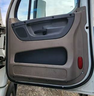 Freightliner Cascadia 113 Interior Part