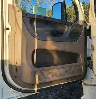 Freightliner Cascadia 113 Interior Part