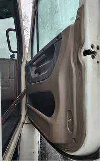 Freightliner Cascadia 113 Interior Part