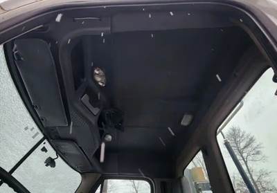 Freightliner Cascadia 113 Interior Part