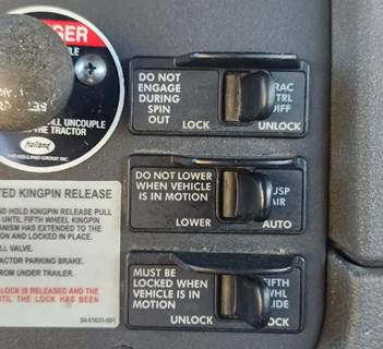 Freightliner Cascadia 113 Interior Part