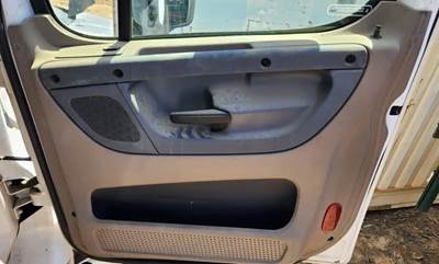 Freightliner Cascadia 113 Interior Part