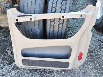 Freightliner Cascadia 113 Interior Part