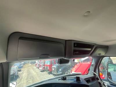 Freightliner Cascadia 116 Interior Part for a 2021 Freightliner Cascadia 116 Day Cab