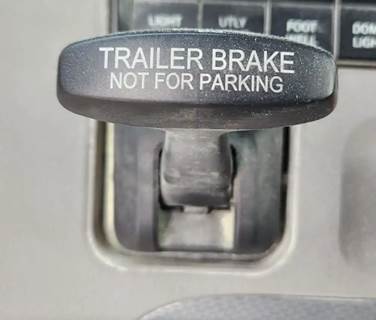 Freightliner Cascadia 116 Interior Part for a 2020 Freightliner Cascadia 116 Day Cab