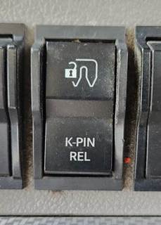 Used 2019 Freightliner Cascadia 116 Dash Switches K-PIN Rel, Plastic
