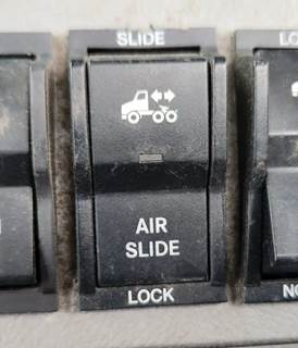Used 2019 Freightliner Cascadia 116 Day Cab Miscellaneous Dash Switches (Air Slide)