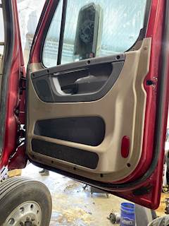 Freightliner Cascadia 125 Interior Part