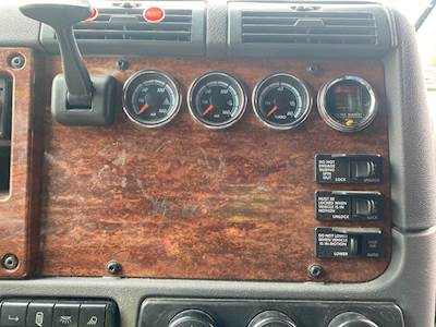 Freightliner Cascadia 125 Interior Part