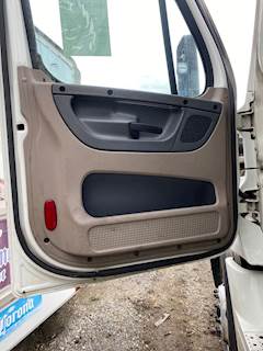 Freightliner Cascadia 125 Interior Part