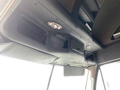 Freightliner Cascadia 125 Interior Part