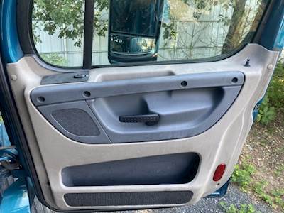 Freightliner Cascadia 125 Interior Part