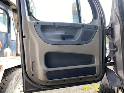 Freightliner Cascadia 125 Interior Part