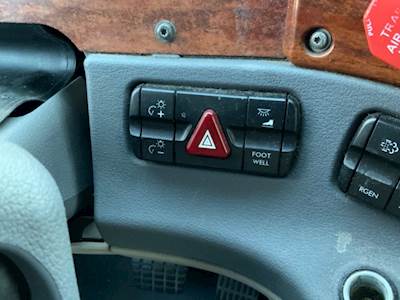 Freightliner Cascadia 125 Interior Part