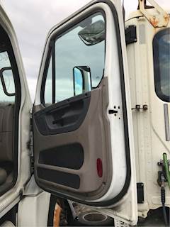Freightliner Cascadia 125 Interior Part