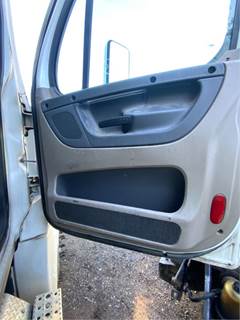 Freightliner Cascadia 125 Interior Part