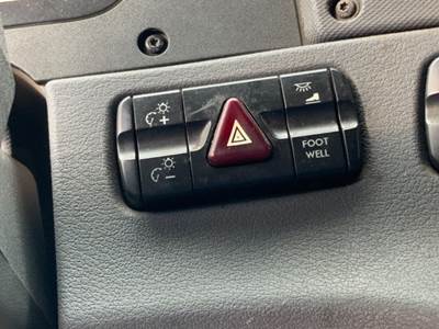 Freightliner Cascadia 125 Interior Part