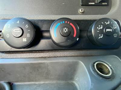 Freightliner Cascadia 125 Interior Part