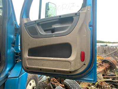 Freightliner Cascadia 125 Interior Part