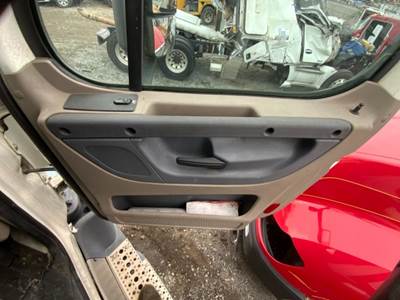 Freightliner Cascadia 125 Interior Part