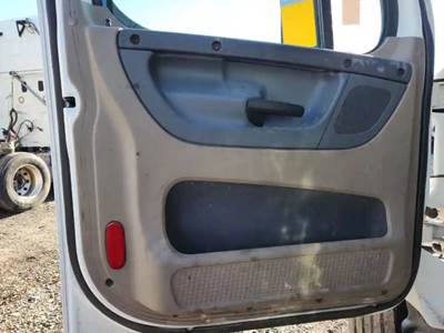 Freightliner Cascadia 125 Interior Part