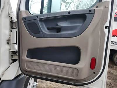 Freightliner Cascadia 125 Interior Part