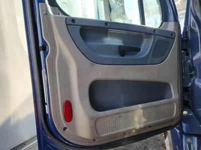 Freightliner Cascadia 125 Interior Part
