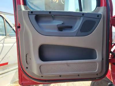 Freightliner Cascadia 125 Interior Part