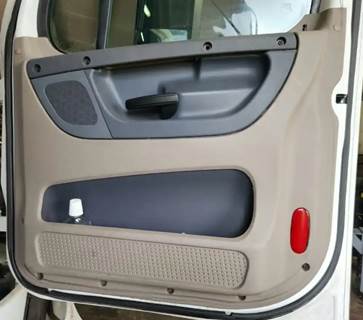 Freightliner Cascadia 125 Interior Part