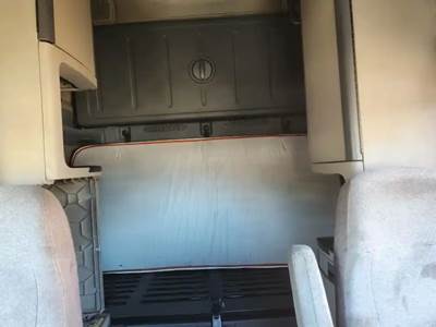 Freightliner Cascadia 125 Interior Part