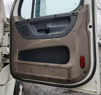 Freightliner Cascadia 125 Interior Part