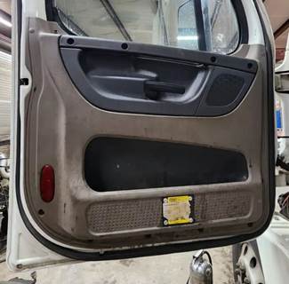 Freightliner Cascadia 125 Interior Part