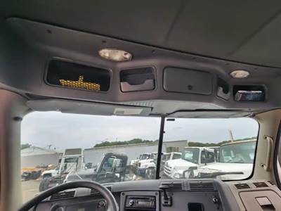 Freightliner Cascadia 125 Interior Part