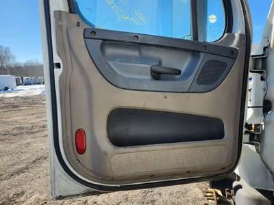 Freightliner Cascadia 125 Interior Part