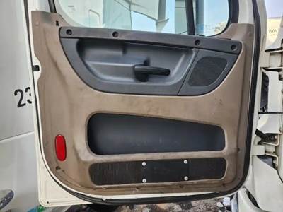Freightliner Cascadia 125 Interior Part