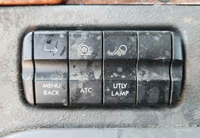 Used 2017 Freightliner Cascadia 125 Miscellaneous Dash Switches