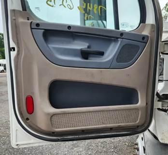 Used 2018 Freightliner Cascadia 125 Left Tan Interior Door Panel, Power