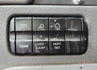 Used 2018 Freightliner Cascadia 125 Miscellaneous Dash Switches