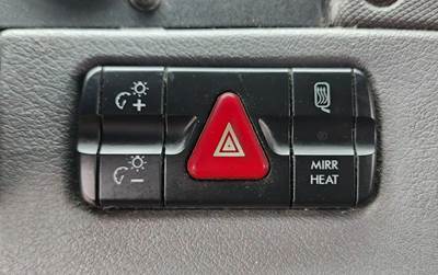 Used 2014 Freightliner Cascadia 125 Miscellaneous Dash Switches, Dimmer/Hazard/Mirror Heat