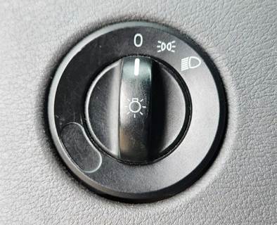 Used 2014 Freightliner Cascadia 125 Miscellaneous Dash Switches