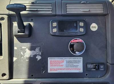 Freightliner Cascadia 125 Interior Part
