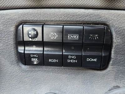 Used 2014 Freightliner Cascadia 125 Dash Switches Engine Brake/DPF Regen/Dome Light