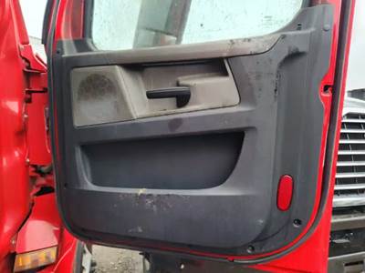 Freightliner Cascadia 126 Interior Part